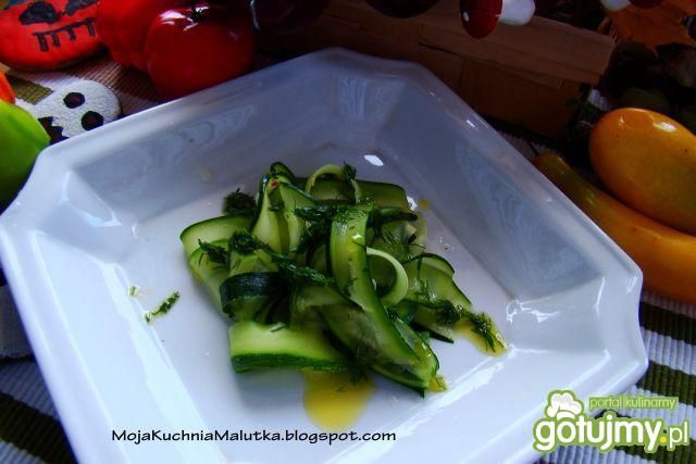 Obiadowa cukinia z koperkiem 