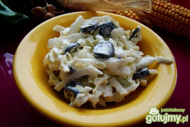 Obiadowa pekinka z oliwkami  Obiadowa pekinka z oliwkami