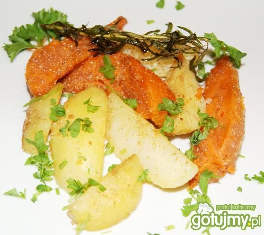 Obsmażane ziemniaki i batat Obsmażane ziemniaki i batat