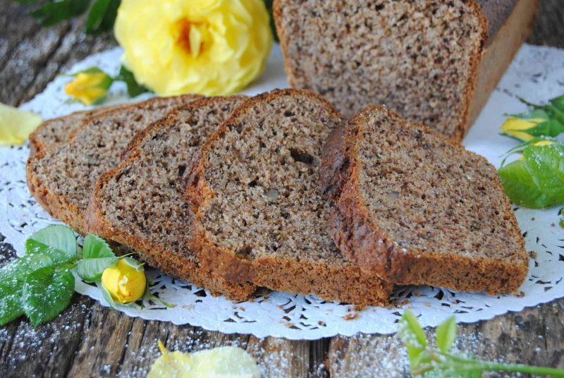 Odchudzone bananowo- orzechowe  ciasto Odchudzone bananowo- orzechowe  ciasto