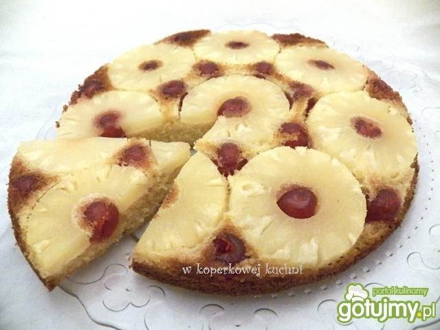 Odwrócone ciasto ananasowe Odwrócone ciasto ananasowe