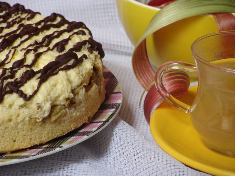 Odwrócone ciasto z rabarbarem  Odwrócone ciasto z rabarbarem