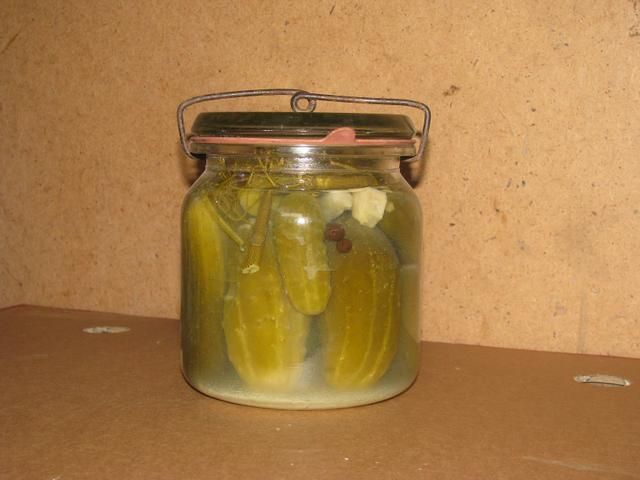 Ogórki kiszone Ogórki kiszone