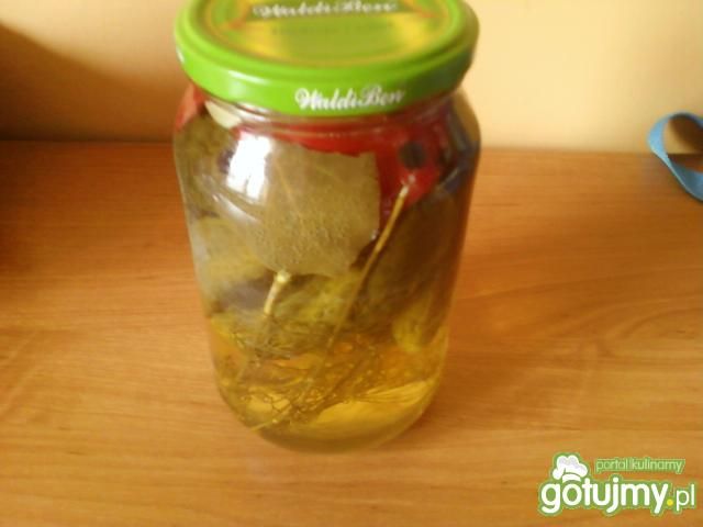 Ogórki konserwowe z papryką 