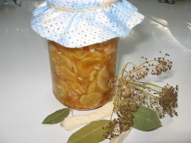 Ogórki po meksykańsku z chili