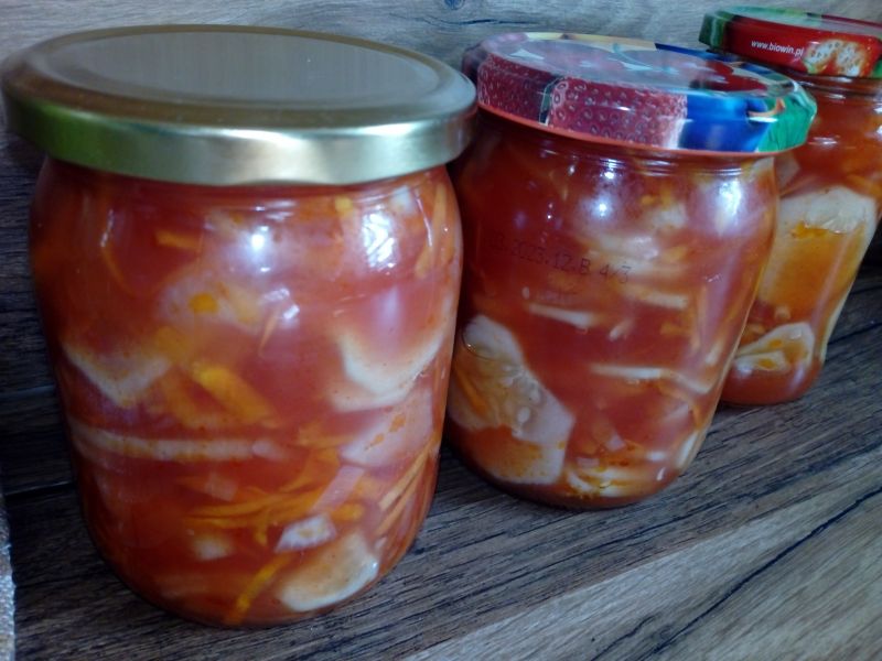 Ogórki w zalewie ketchupowej Ogórki w zalewie ketchupowej