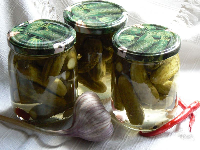 Ogórki w zalewie octowej