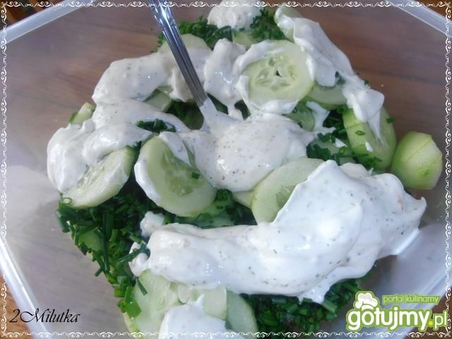 Ogórki z sosem tzatziki