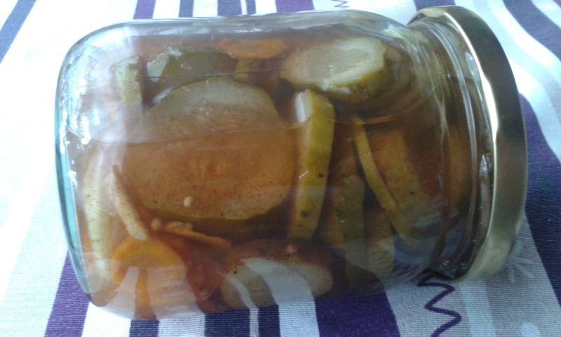 Ogórki żydowskie z marchewką Ogórki żydowskie z marchewką