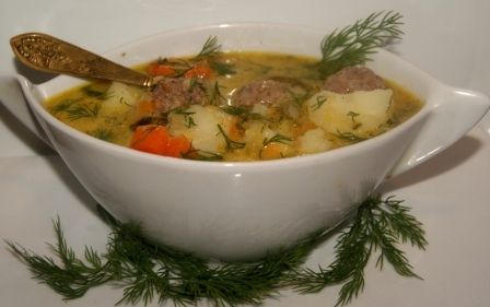 Ogórkowa w 35 minut ( z pulpecikami)