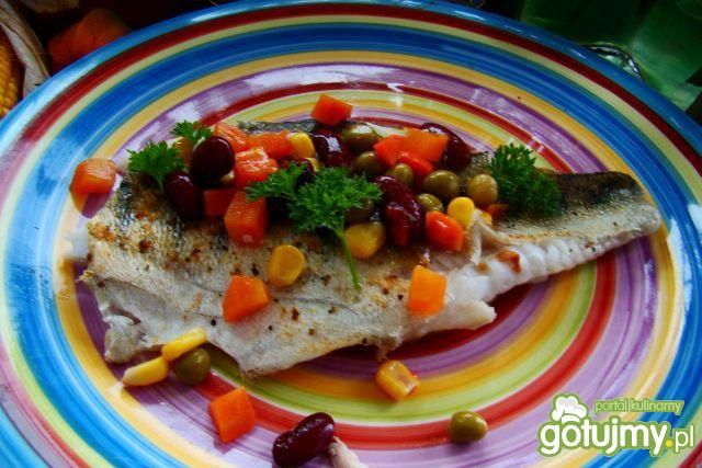 Okoń morski w warzywach na maśle 