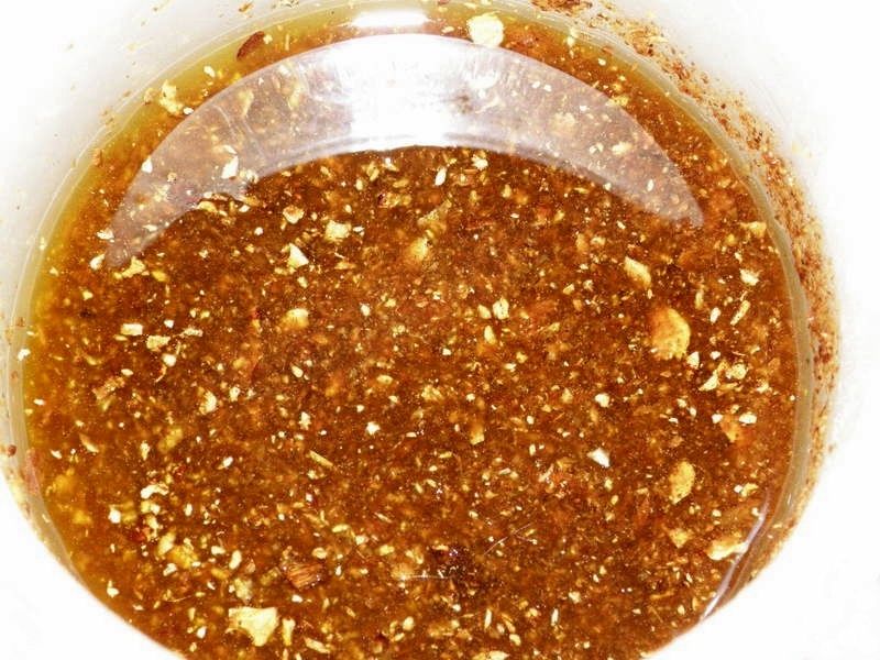 Olej grzybowo-czosnkowy Olej grzybowo-czosnkowy