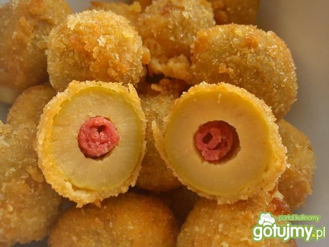 oliwki nadziewane salami i serem żółtym oliwki nadziewane salami i serem żółtym