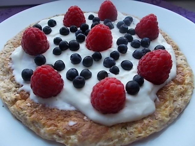 Omlet otrębowy na słodko  Omlet otrębowy na słodko