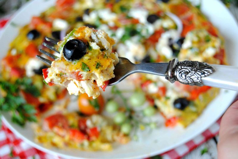 Omlet „sałatka grecka” Omlet „sałatka grecka”