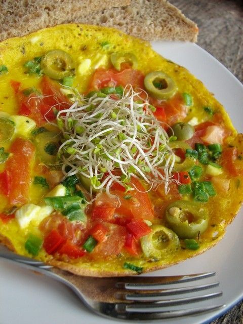 Omlet w greckim stylu Omlet w greckim stylu