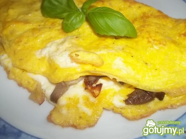Omlet z boczniakami