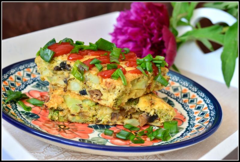 Omlet z brokułem Omlet z brokułem