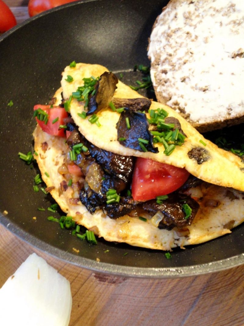 Omlet z leśnymi grzybami Omlet z leśnymi grzybami