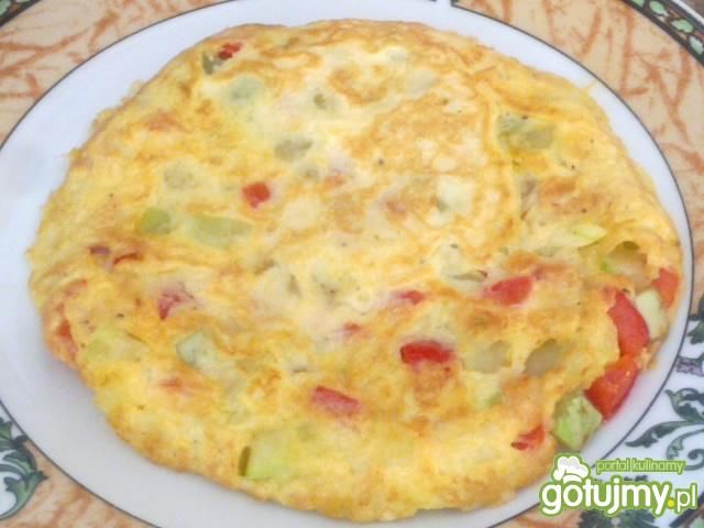 Omlet z papryką i kabaczkiem  Omlet z papryką i kabaczkiem