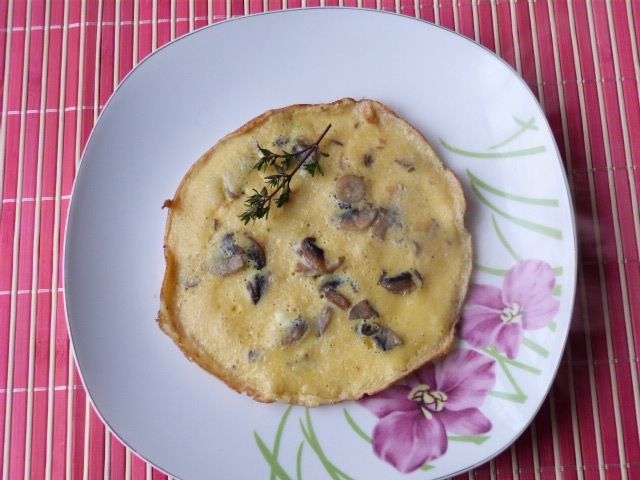 Omlet z pieczarkami