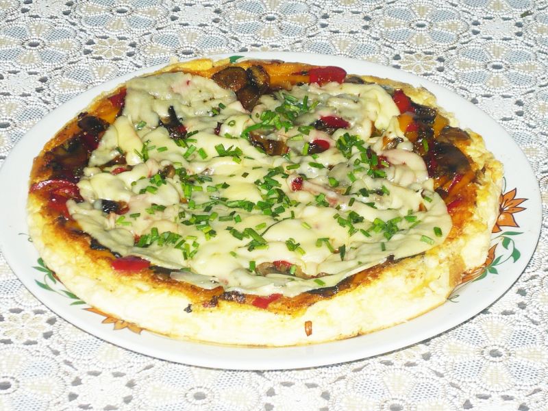 Omlet z pieczarkami i papryką Omlet z pieczarkami i papryką