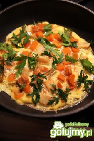 Omlet z warzywami z rosołu