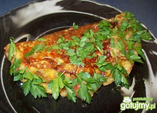 Omlet ziemniaczany z sosem mięsnym Omlet ziemniaczany z sosem mięsnym