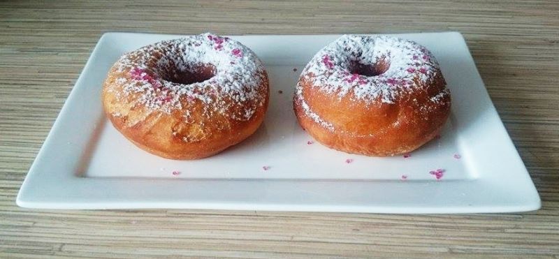 Oponki drożdżowe z nutą wanilii  Oponki drożdżowe z nutą wanilii