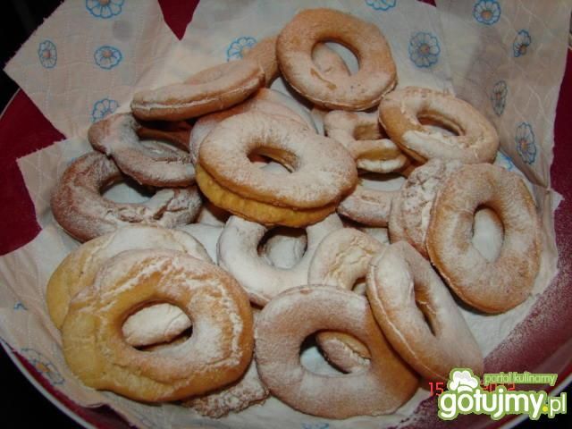 Oponki na tłusty czwartek i nie tylko Oponki na tłusty czwartek i nie tylko