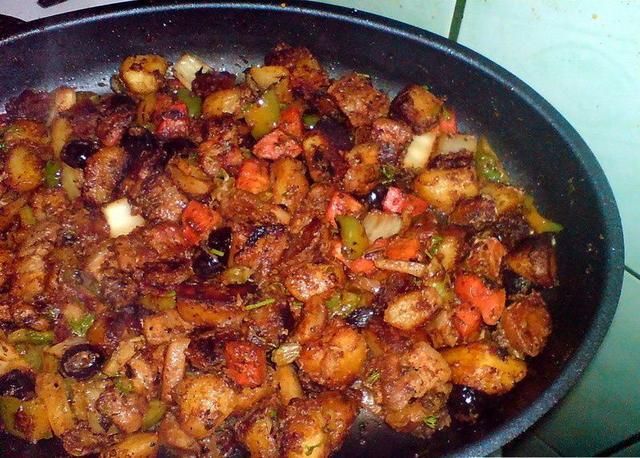 Orientalne warzywa z patelni