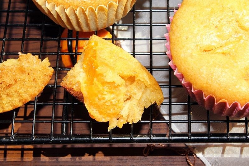 Orkiszowe babeczki z mandarynkami bez cukru