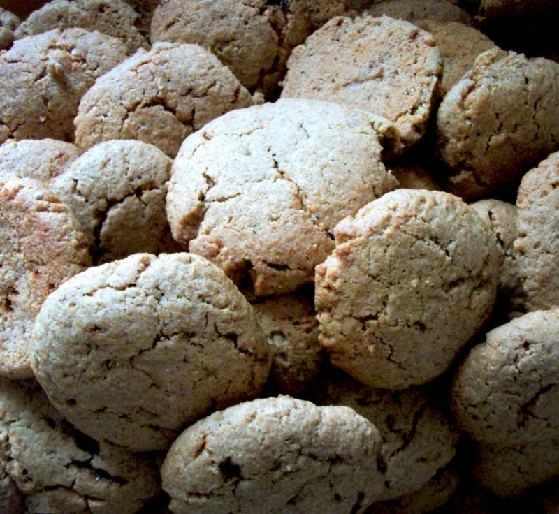 Orkiszowe ciasteczka z czekoladą i żurawiną Orkiszowe ciasteczka z czekoladą i żurawiną