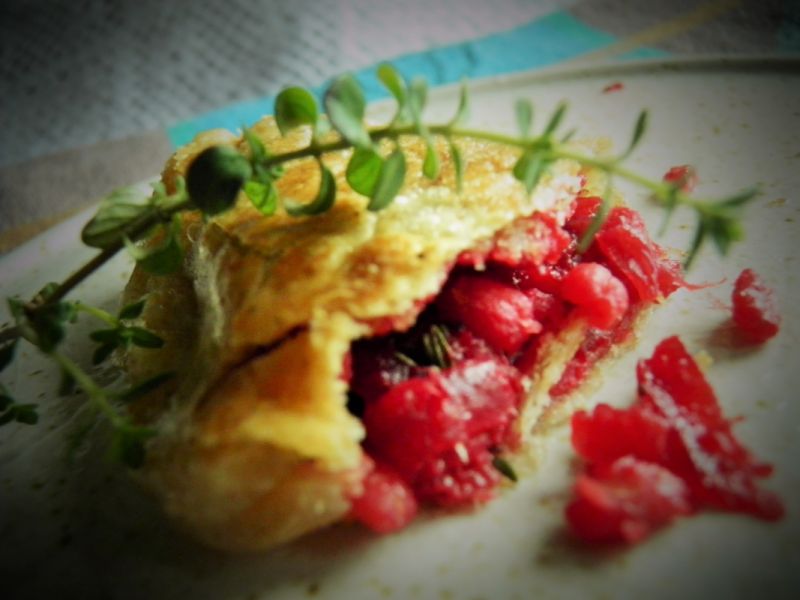 Orkiszowe pierogi z buraczkami i pęczakiem Orkiszowe pierogi z buraczkami i pęczakiem