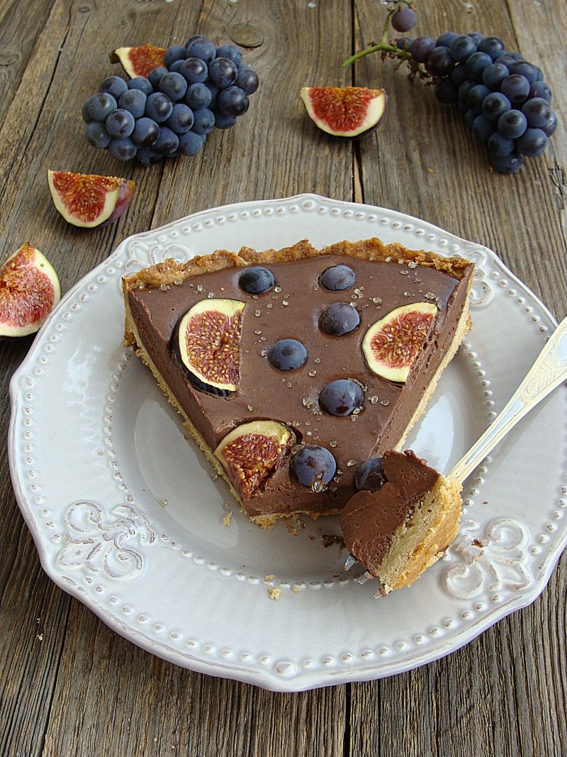 Orkiszowo-czekoladowa tarta z figami Orkiszowo-czekoladowa tarta z figami