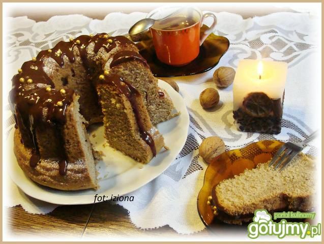 Orzechowa babka 