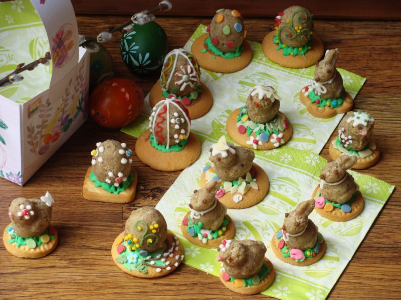 Orzechowe ciasteczka figurki