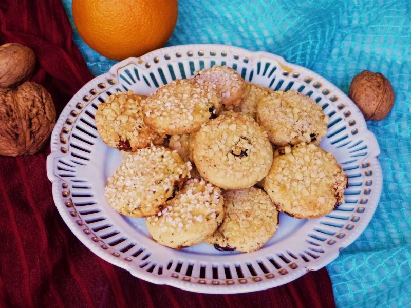 Orzechowe ciasteczka z żurawiną