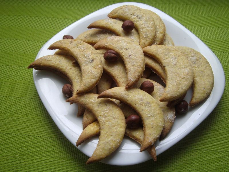 Orzechowe księżyce Orzechowe księżyce