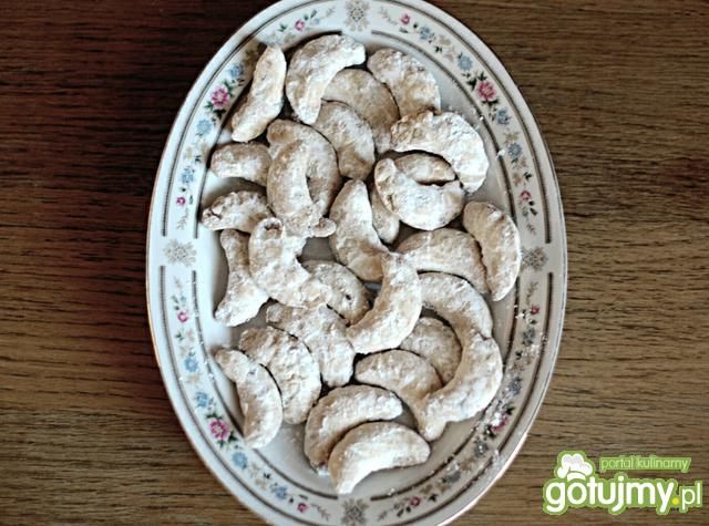 Orzechowe mini rogaliki