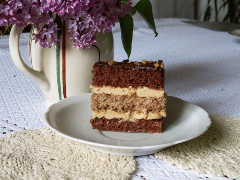 Orzechowo kawowe ciasto