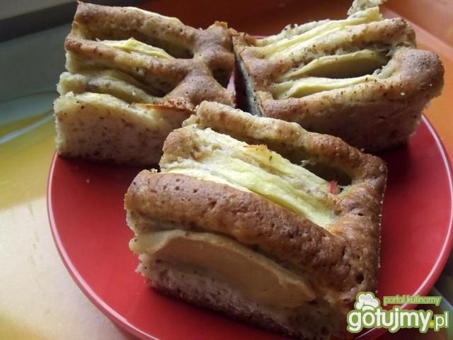 Orzechowy jabłkowiec