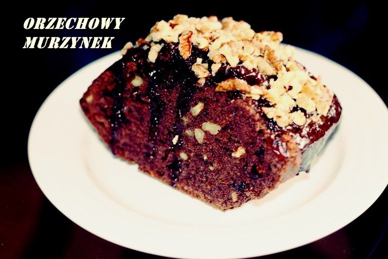 Orzechowy murzynek Orzechowy murzynek