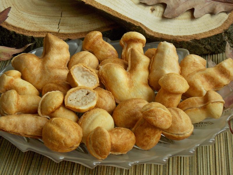 Orzeszki z masą orzechową