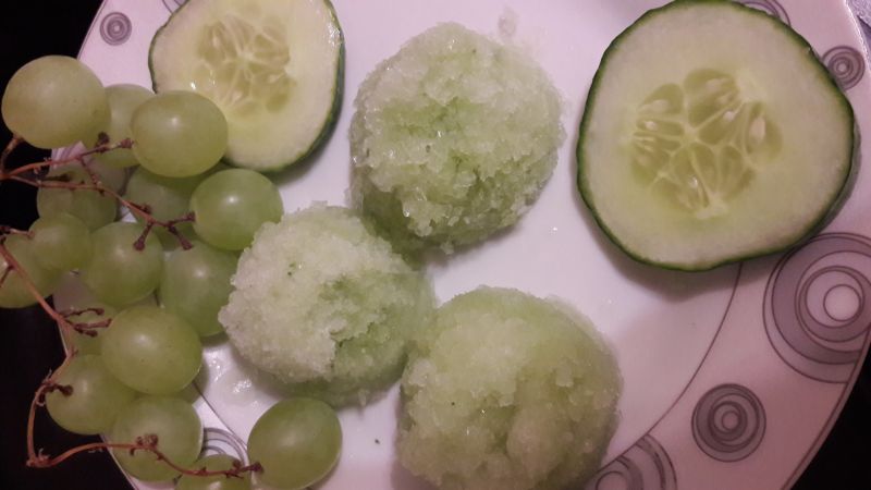 orzezwiające lody ogórkowe