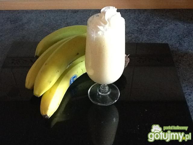 Orzeźwiający koktajl bananowy Orzeźwiający koktajl bananowy