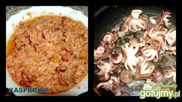 Ośmiorniczki w sosie Ośmiorniczki w sosie