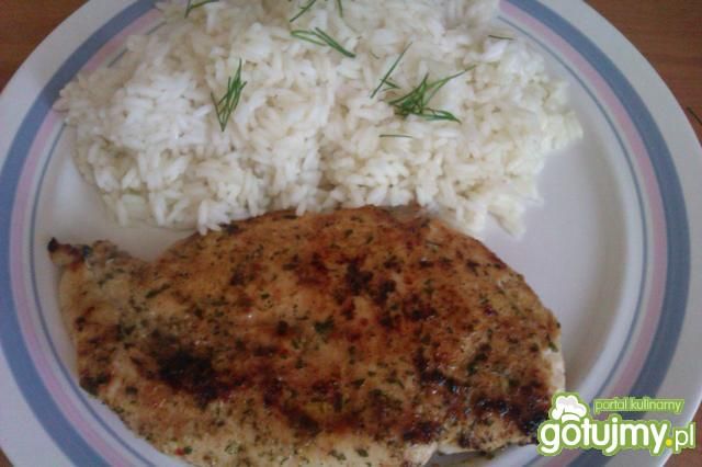 Ostra pierś z kurczaka. 