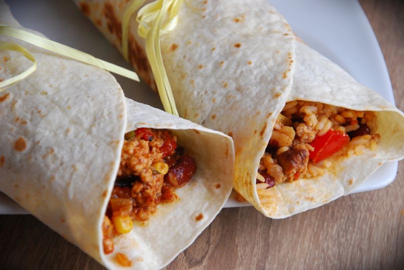Ostre burrito meksykańskie Ostre burrito meksykańskie