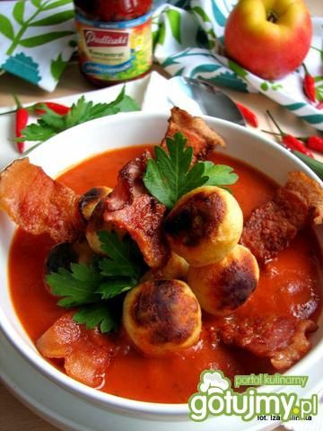 Ostro słodka pomidorówka z kuleczkami